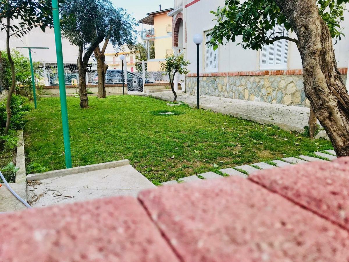 Villa Paestum Exterior photo